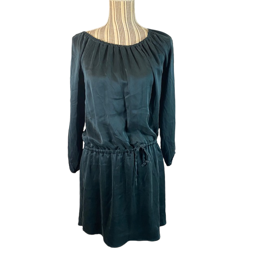 Chaser Emerald Green Women's Cold Shoulder  Slit Sleeve Dress Sz Medium